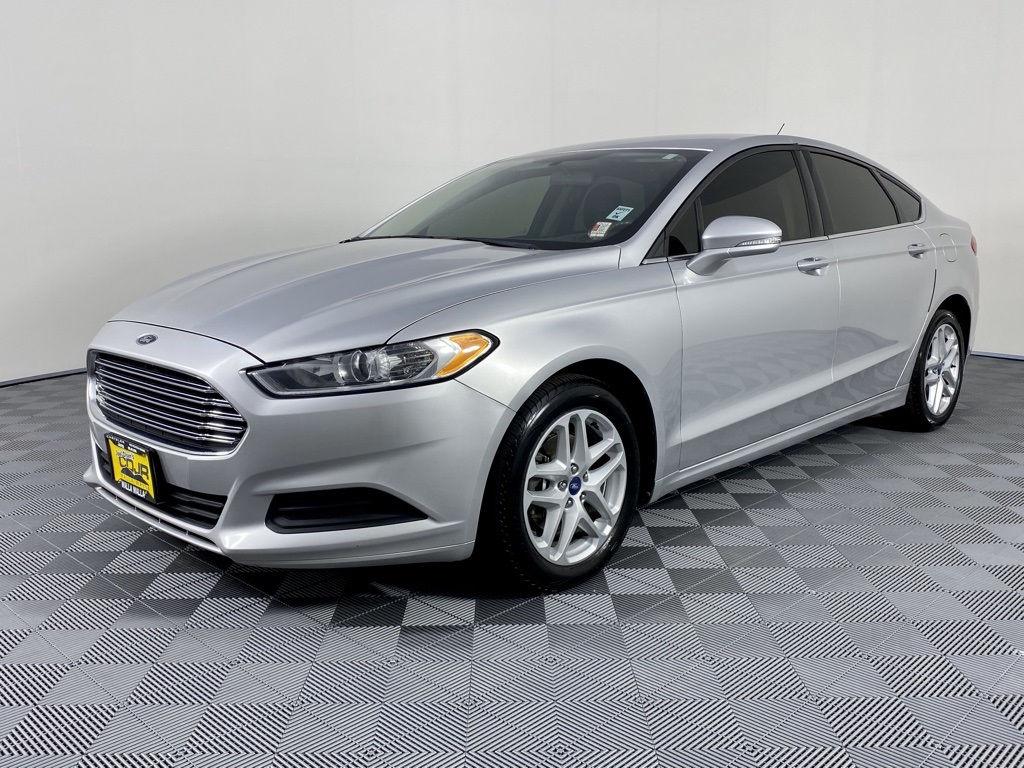 Pre-Owned 2014 Ford Fusion SE FWD 4D Sedan